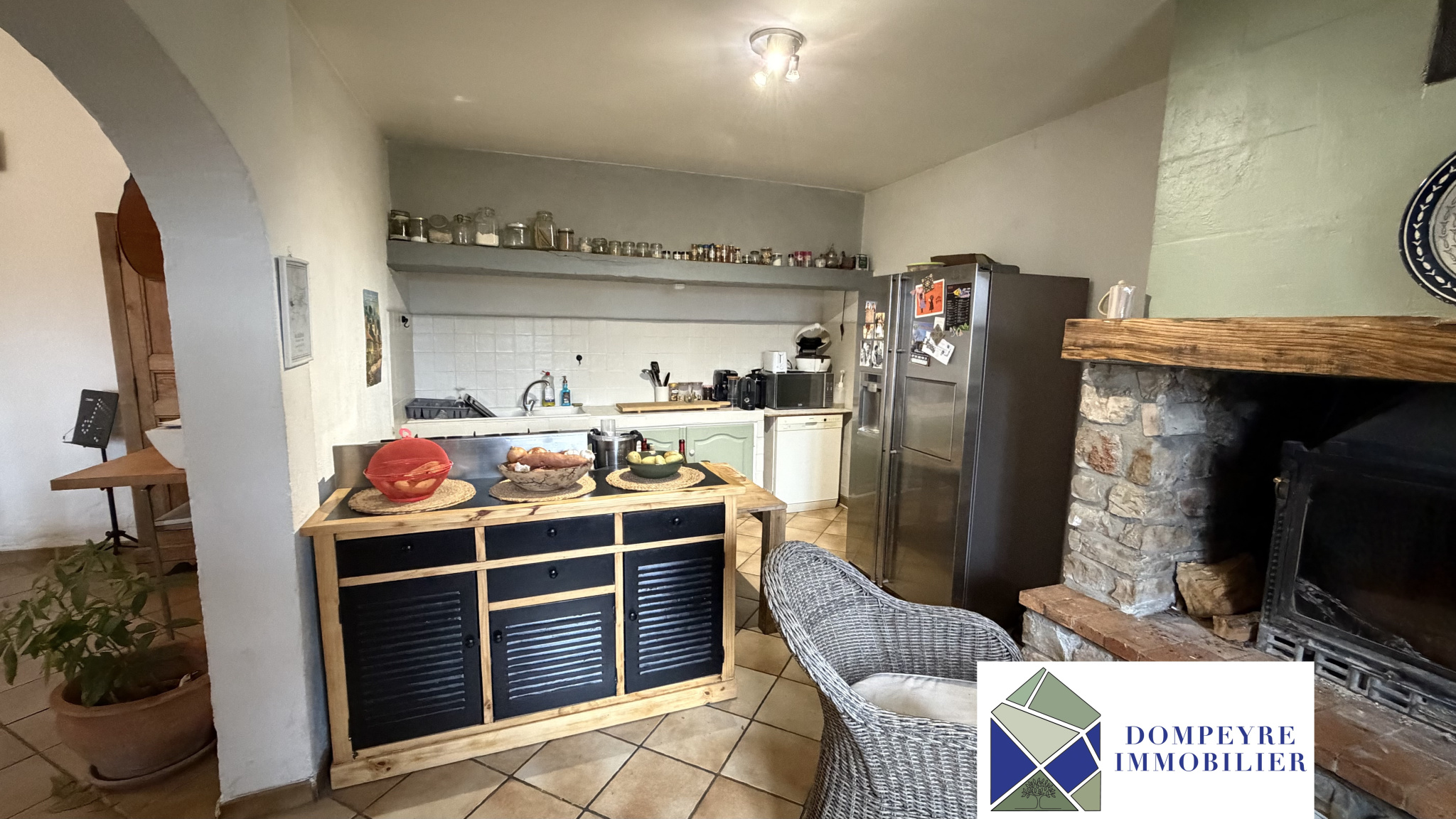 Villa T3 avec véranda à rénover à Cotignac   Beau potentiel